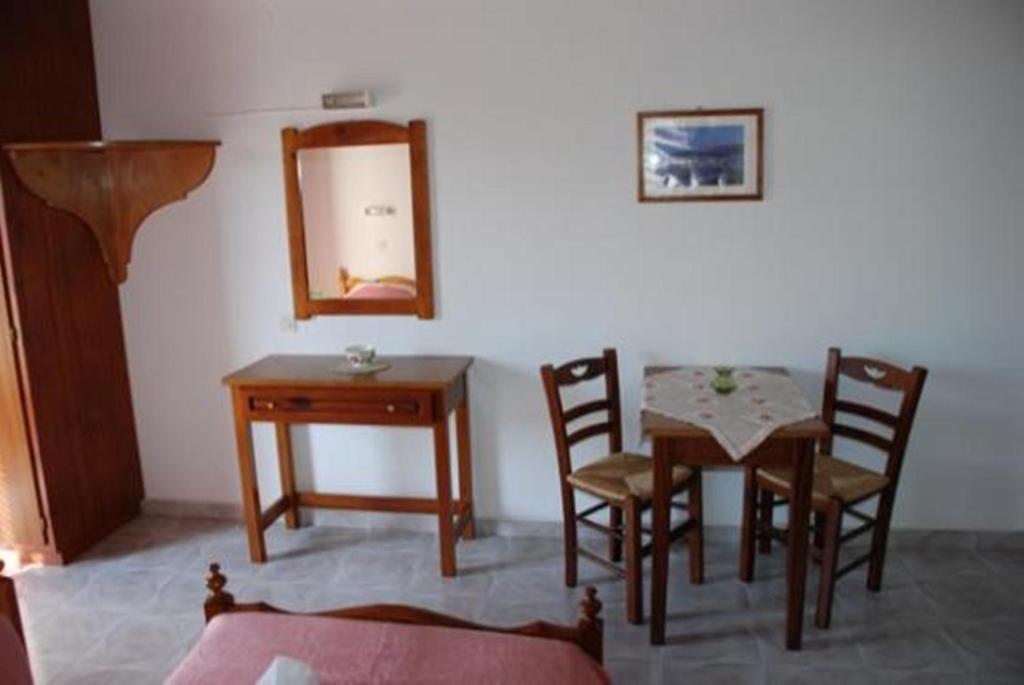 Romantza Skála Exterior foto